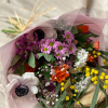 Hand Bouquet Fresh Flowers M