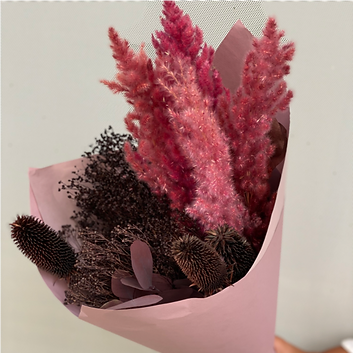 Hand Bouquet Dried Flowers M