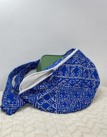 Banane - Pointe de croix - Bleu