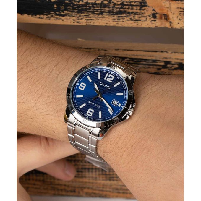 Casio – Pour homme – Cadran bleu – Bracelet en acier inoxydable – MTP-V004D-2BU