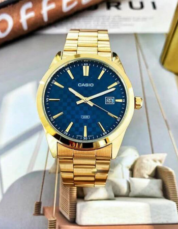 Casio – Montre dorée, cadran bleu et index dorés – Tout en acier inoxydable – Afficheur de date – MTP-VD03G-2A Casio – Montre dorée, cadran bleu et index dorés – Tout en acier inoxydable – Afficheur de date – MTP-VD03G-2A