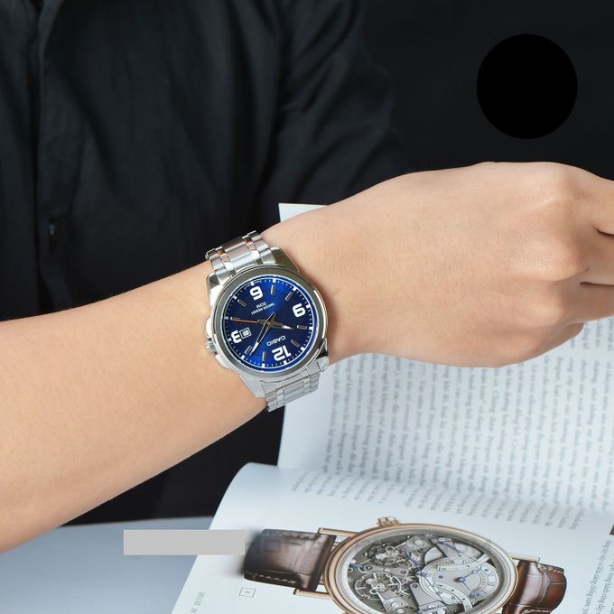 Casio – Montre homme argentée – Bracelet en acier inoxydable – MTP-1314D-2AVDF