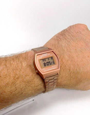 Casio – Bronze – Bracelet en acier inoxydable – Vintage Collection – Unisexe – B640WC-5ADF