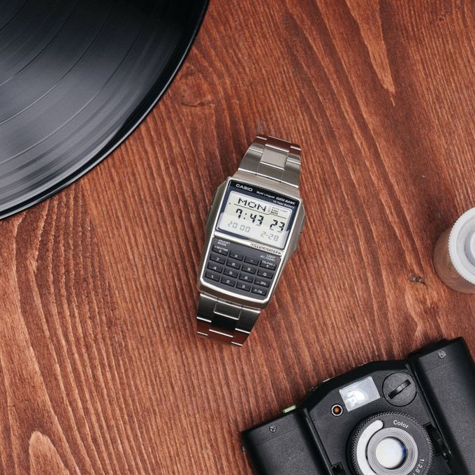 Casio – Calculatrice à 8 chiffres – Conversion de devises – DBC-32D-1ADF