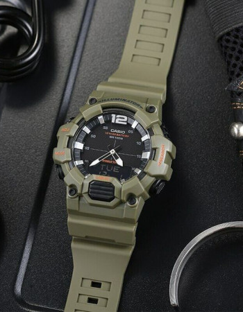 Casio – Verte – Sport – Double montre – Résistance à l'eau 100 mètres – HDC-700-3A2VDF