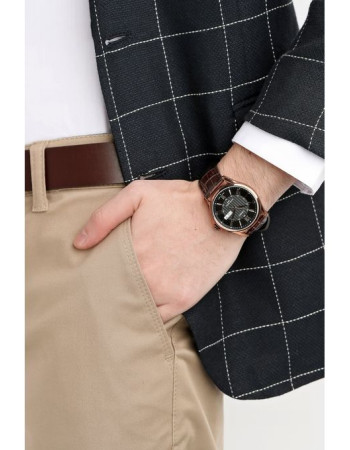 Casio – Bronze cadran noir – Bracelet cuir marron – Avec dateur – MTP-1384L-1AVDF