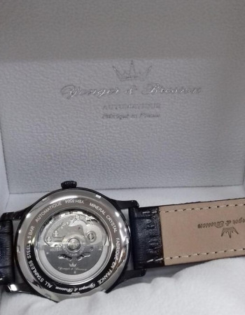 Yonger & Bresson – YBH8564/13 – Automatique – Fabriquée en France – Noir cadran noir – Bracelet cuir noir
