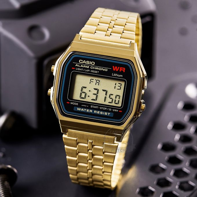 Casio – Cadran carré – Vintage Collection – Doré – Bracelet en acier inoxydable – A159WGEA-1DF