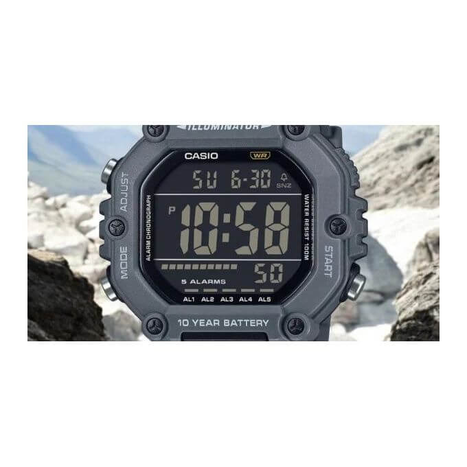 Casio – Montre sport pratique et robuste noir – Autonomie pile 10 ans – Étanche 100 m – AE-1600H-8BV