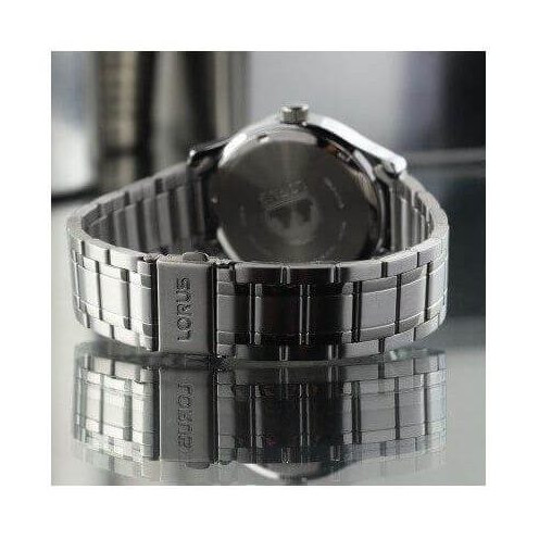 Lorus – Montre classique au fond noir et avec dateur pour hommes – Étanche – RH959GX9