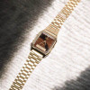Casio – Vintage au style classique dorée et fond marron – Double montres avec bracelet en acier inoxydable – AQ-230GA-5AMQY