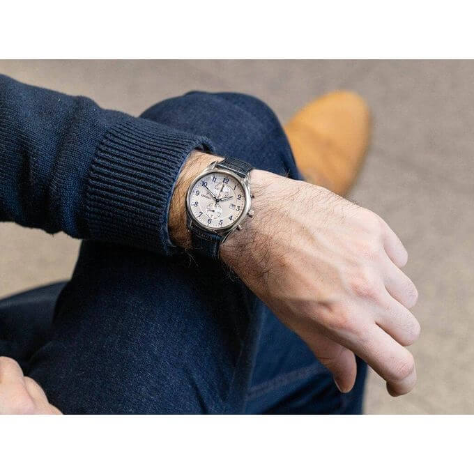 Festina – Montre pour hommes – Chronographe – Bracelet en cuir bleu – F6855/A