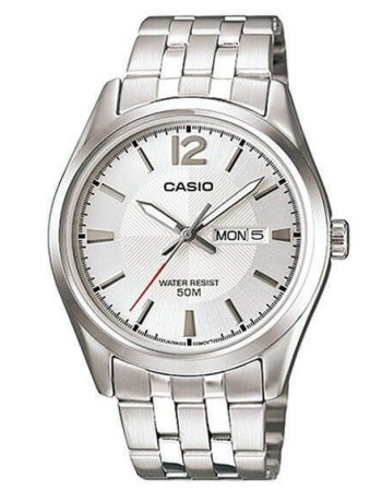 Casio – Modèle classique pour hommes au fond texturé argenté avec dateur sur 3h et étanchéité 50 m – MTP-1335D-7AVDF Casio – Modèle classique pour hommes au fond texturé argenté avec dateur sur 3h et étanchéité 50 m – MTP-1335D-7AVDF