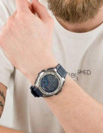 Casio – Bracelet en résine bleu & Autonomie de batterie de 10 ans – Étanchéité 100 mètres – MWD-100H-2AV