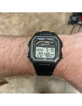 Casio – Autonomie batterie 10 ans – Résistance à l’eau jusqu’à 100 mètres, Chronographe – WS-1600H-8AV