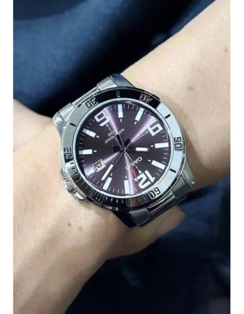 Casio – Argenté cadran mauve – Avec dateur & étanche 50 m – Tout en acier inoxydable – MTP-VD01D-6BVUDF