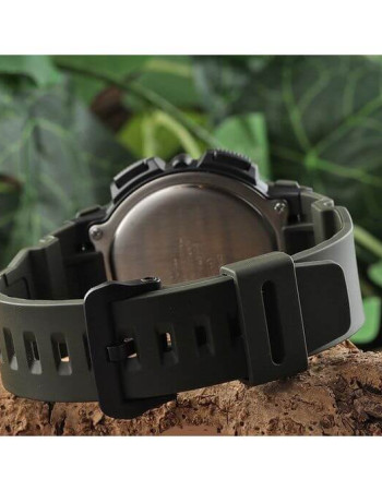 Casio – Montre numérique verte multifonction au design généreux et facile, Étanche 100 m – WS-1500H-3BV Casio – Montre numérique verte multifonction au design généreux et facile, Étanche 100 m – WS-1500H-3BV