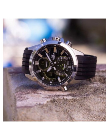 Casio – Bracelet en résine noir – synchronisation par Bluetooth® – Chronographe – ECB-30P-1A