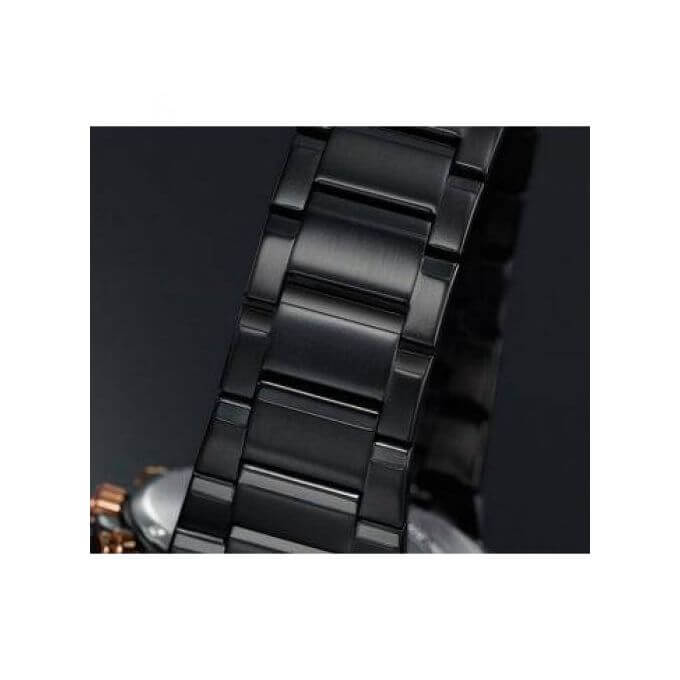 Casio – Conception dynamique et puissante, Chronographe et dateur, Étanche 10 BAR – EFR-544BK-1A9V