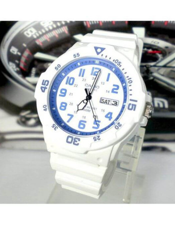 Casio – Montre en résine blanc, cadran blanc, chiffres bleus – Étanche 100 m – MRW-200HC-7B2VDF Casio – Montre en résine blanc, cadran blanc, chiffres bleus – Étanche 100 m – MRW-200HC-7B2VDF