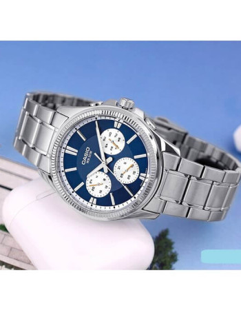 Casio – Montre pour homme cadran bleu avec dateur – WR 50 mètres – MTP-1375D-2A1VDF Casio – Montre pour homme cadran bleu avec dateur – WR 50 mètres – MTP-1375D-2A1VDF