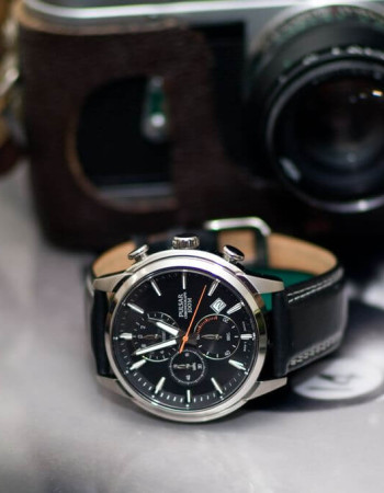 Pulsar – Argenté cadran noir – Bracelet cuir noir – Chronographe avec dateur – PM3119X1