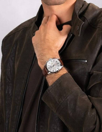 Pulsar – Montre chrono pour homme – En bracelet cuir marron et boîtier en acier inoxydable – PT3817X1