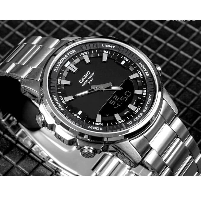 Casio – Sportives et sophistiquées – En acier inox – Autonomie pile 10 ans – AW-880D-1AV