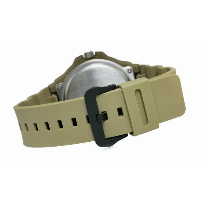 Casio – Vert – Cadran noir – Diamètre boîtier : 55 mm – Étanche 100 m – MRW-210H-5AV