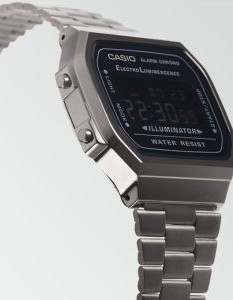 Casio – Dégites blanche sur noir – Bracelet en acier inoxydable noir – A168WGG-1BDF
