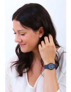 Casio – Bleu – Cadran noir – Classique en Silicone – Étanche  » Unisexe  » – MQ-24UC-2BDF