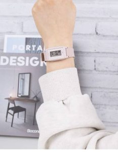 Casio – Montre numérique fine et légère – Résistante à l’eau – LF-10WH-4DF Casio – Montre numérique fine et légère – Résistante à l’eau – LF-10WH-4DF