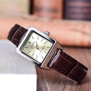 Casio – LTP-V007L-9EUDF – Montre femme carrée élégante