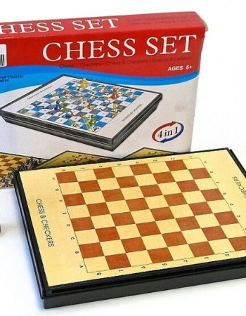 Coffret 4 en 1 : Échecs, Dames, Serpents et Échelles