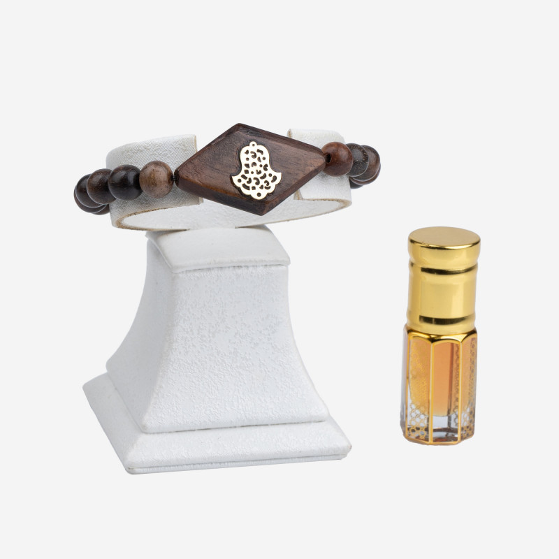 Bracelet Oud Avec Motif Khmisa D'Or
