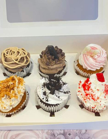 Cup cakes variés fourrées Boite de 6