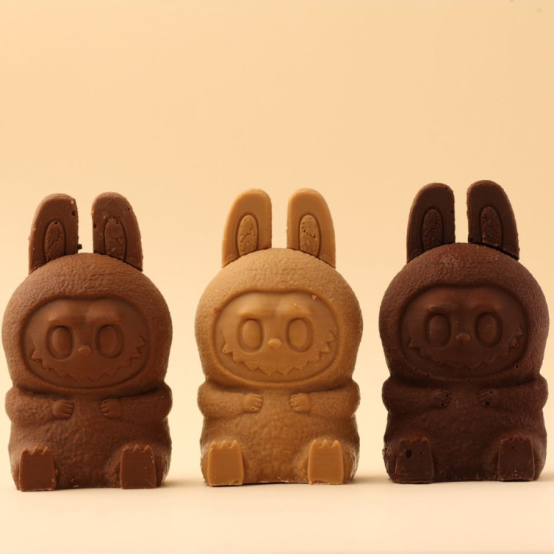 LABUBU - CHOCOLAT CARAMEL