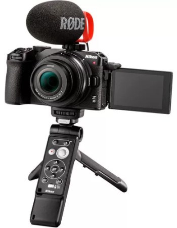 Nikon Z30 & 16-50mm + Rode VideoMic + Trépied SmallRig + Télécommande ML-l7 Nikon Z30 & 16-50mm + Rode VideoMic + Trépied SmallRig + Télécommande ML-l7