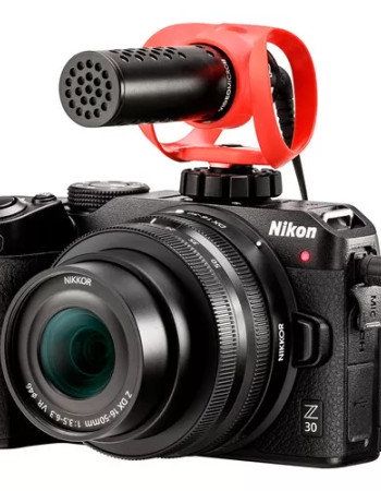 Nikon Z30 & 16-50mm + Rode VideoMic + Trépied SmallRig + Télécommande ML-l7 Nikon Z30 & 16-50mm + Rode VideoMic + Trépied SmallRig + Télécommande ML-l7