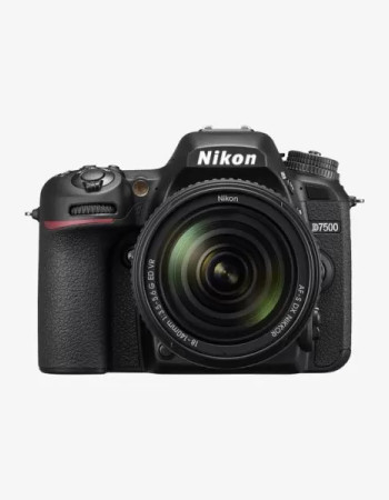 NIKON D7500 + Objectif 18-140mm VR KIT NIKON D7500 + Objectif 18-140mm VR KIT