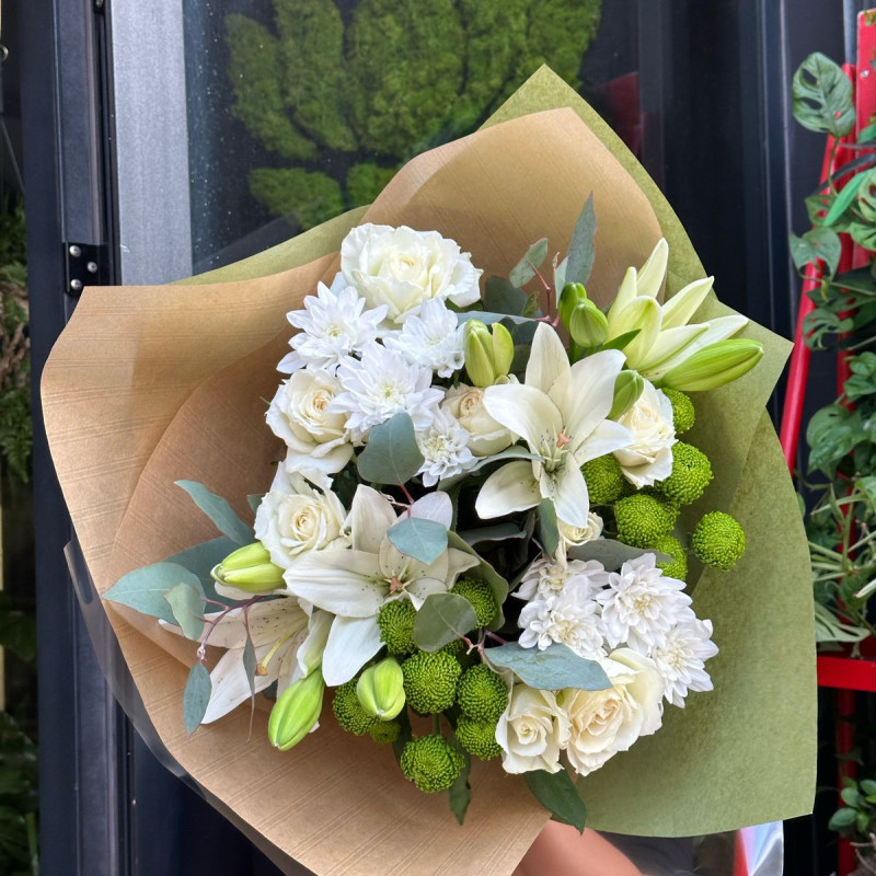 Bouquet The White