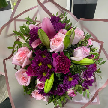 Colorful hand bouquet